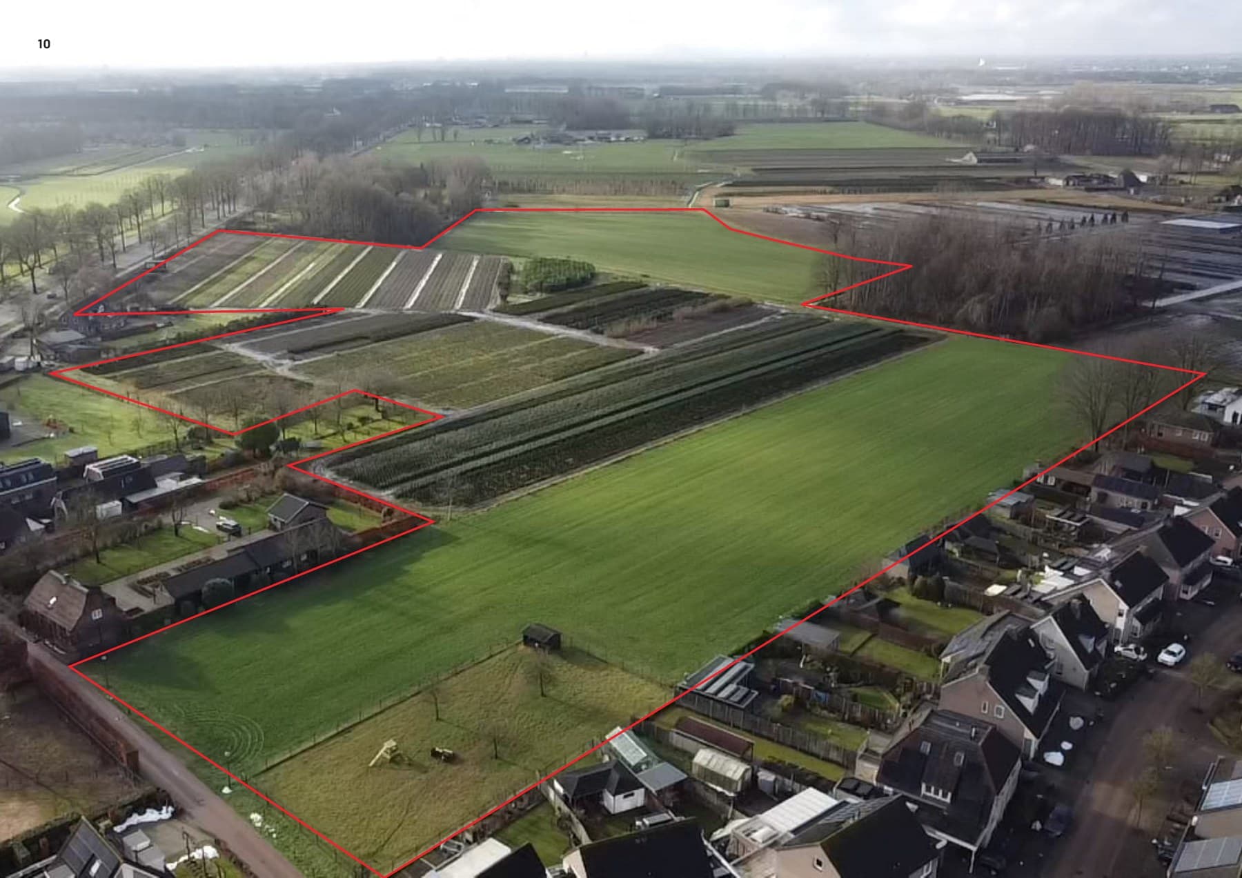 Luchtfoto van het plangebied aan de zuidwestkant van Helvoirt